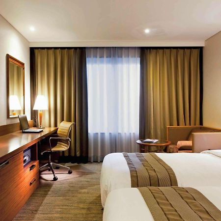 Novotel Ambassador Doksan Сеул Экстерьер фото
