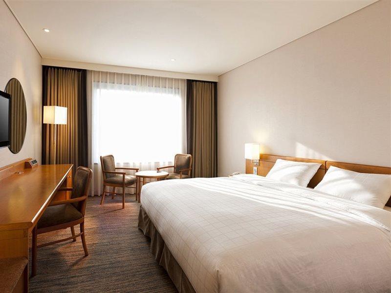 Novotel Ambassador Doksan Сеул Экстерьер фото